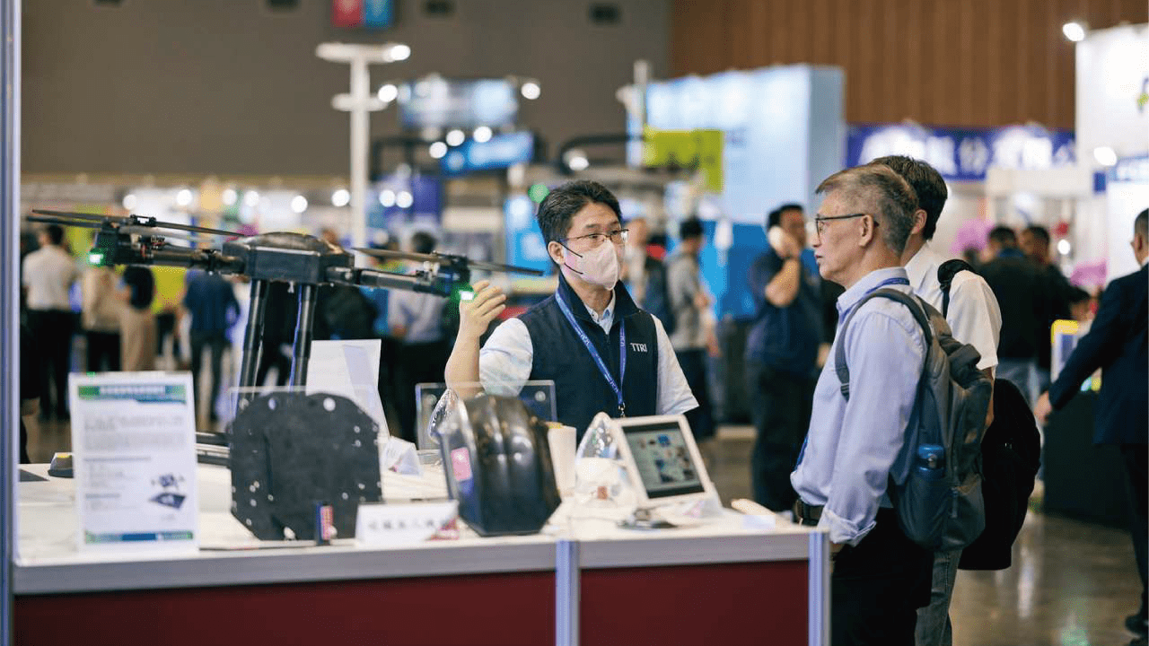 2025 Taiwan International Plastics, Rubber & Composite Material Fair Opens with Thunderous Drum Performance, Undeterred by Rain